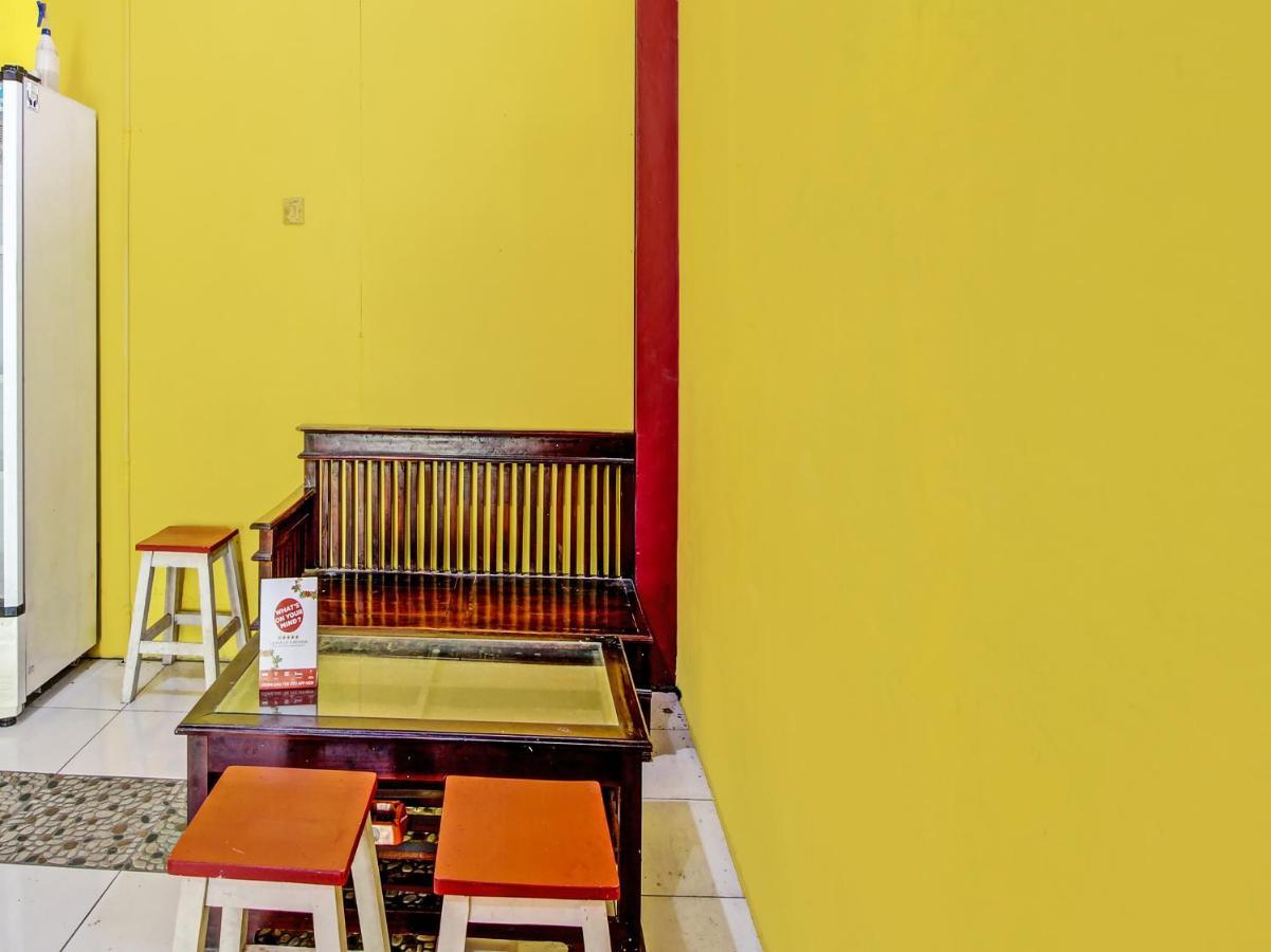 קלאטן Capital O 91690 Moza Guest House מראה חיצוני תמונה