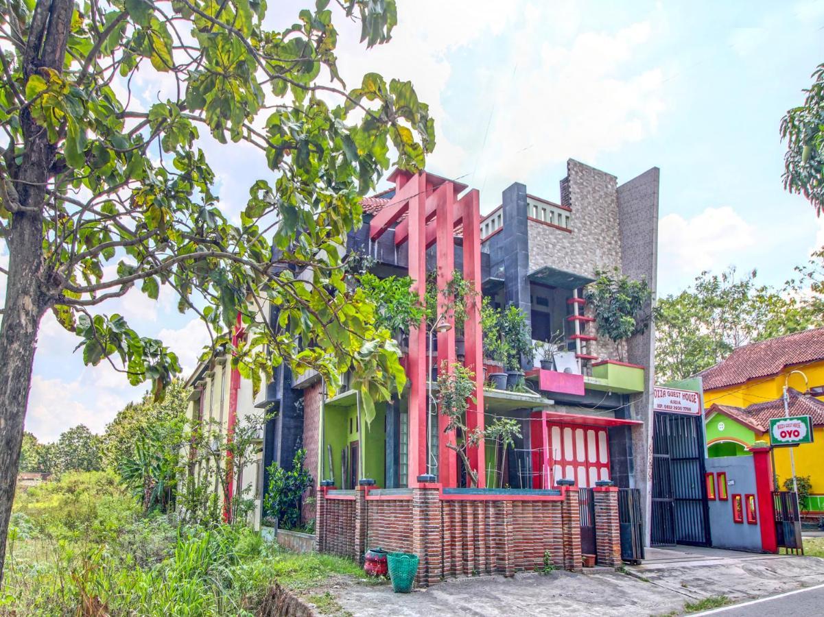 קלאטן Capital O 91690 Moza Guest House מראה חיצוני תמונה
