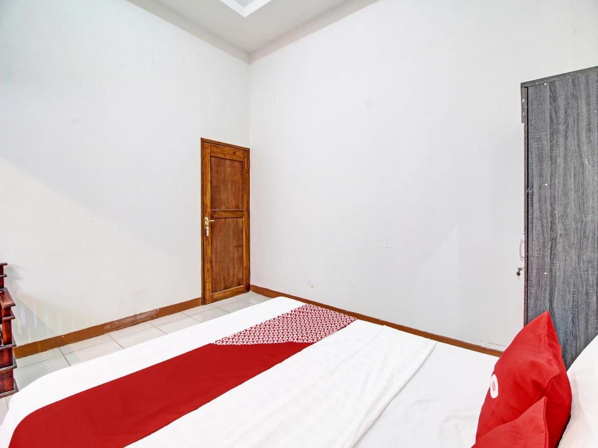קלאטן Capital O 91690 Moza Guest House מראה חיצוני תמונה